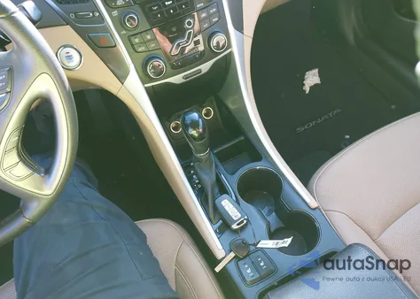 2012 Hyundai Sonata Hybrid from USA, damaged, VIN KMHEC4A42CA037275